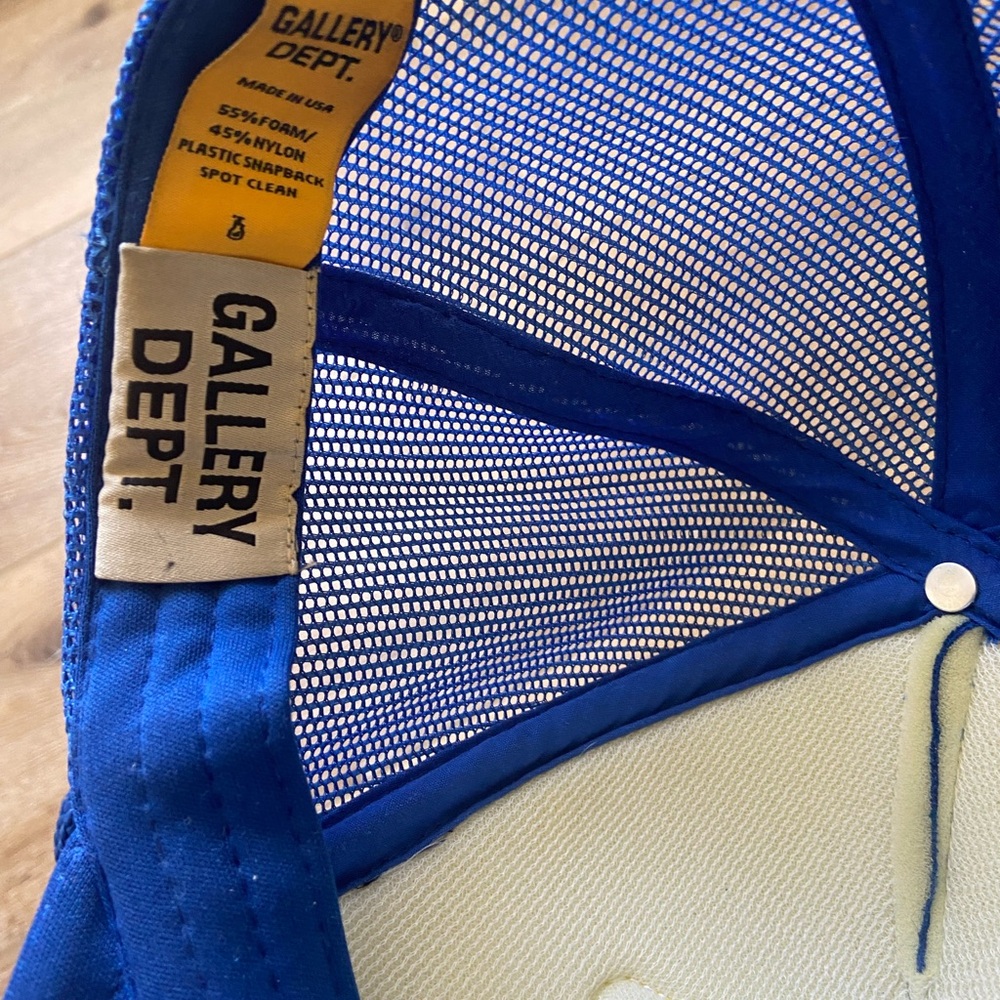 Gallery Dept Blue Mesh Trucker Hat - Picture 2 of 4